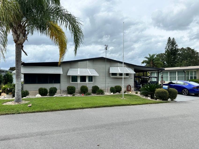 Winter Haven, FL Mobile Home for Sale located at 647 Century Lane Swiss Golf & Tennis